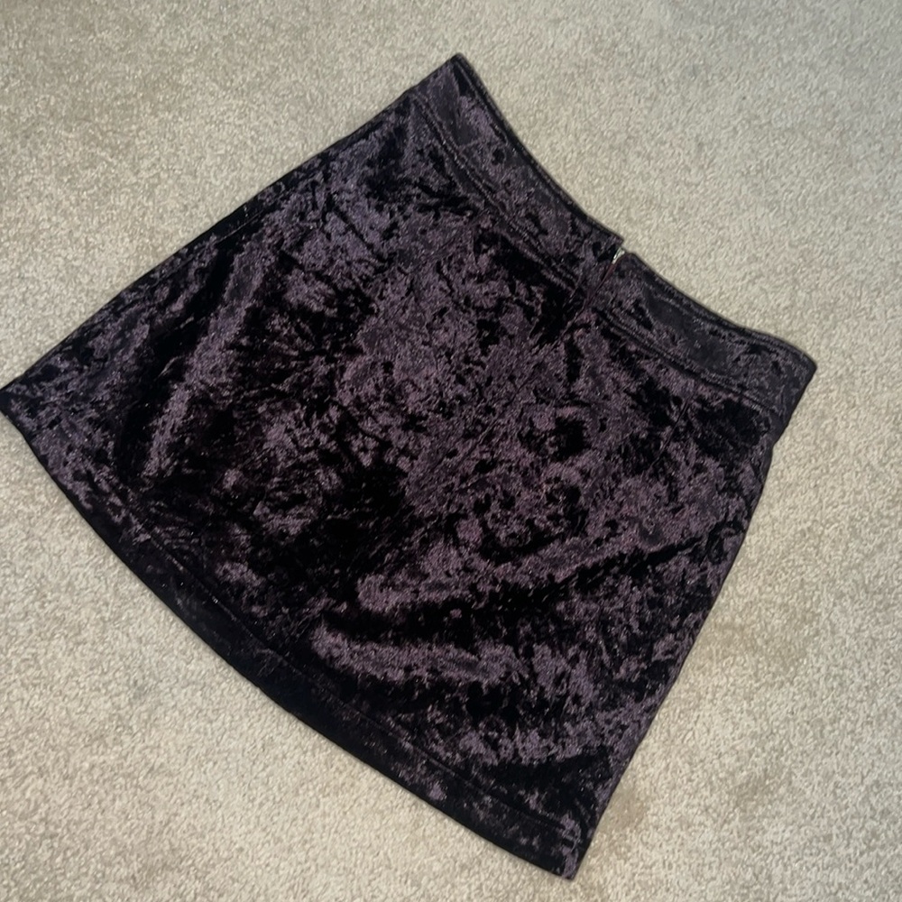 Storia Bodycon Skirt Suede Purple and Black